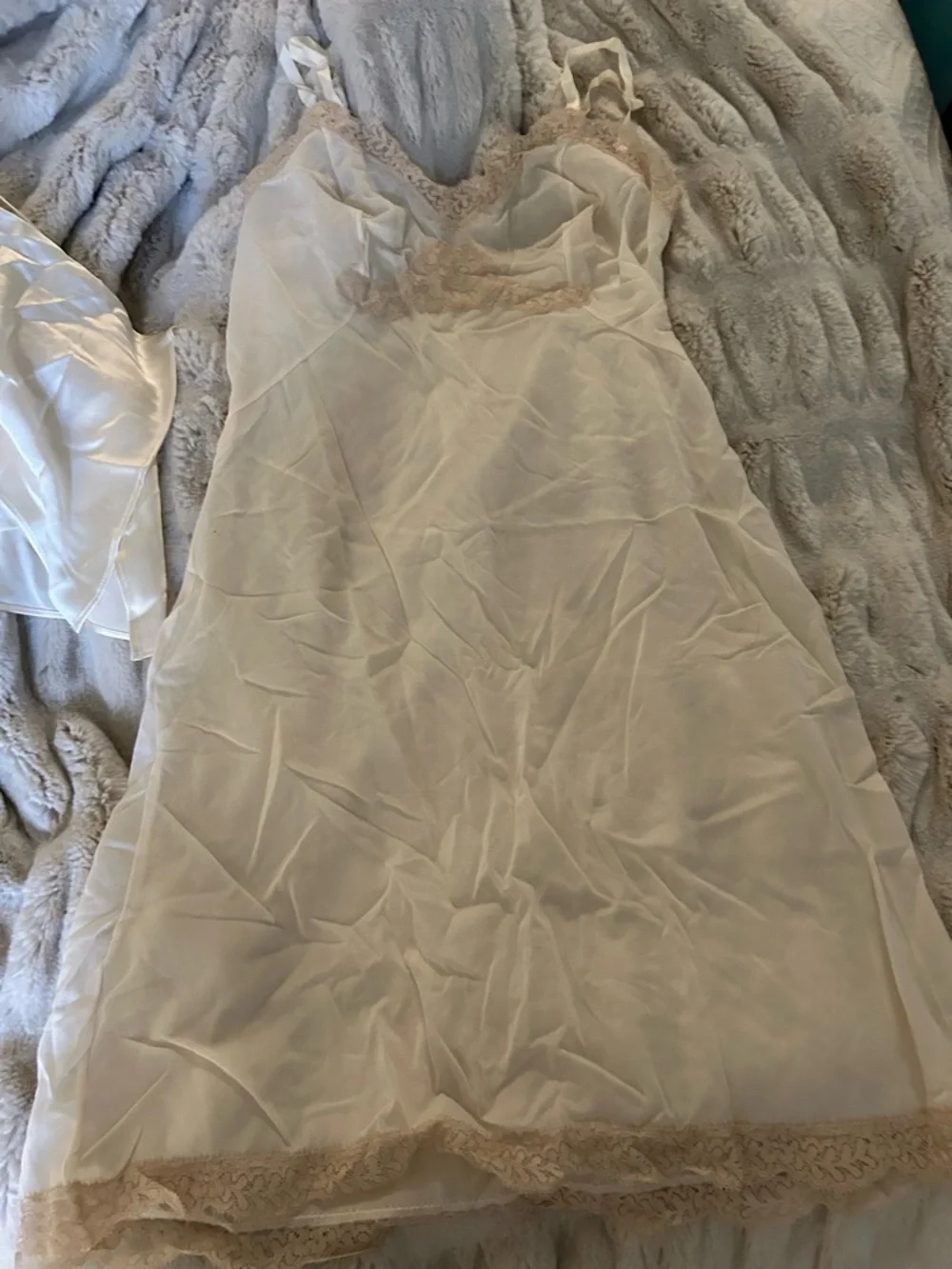 Vintage Lorraine lingerie Slip nightgown 32 short